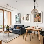City-center In With Private Balcony Apartamento *