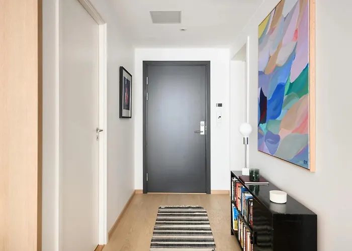 Premium City-center In With A Stunning Balcony *